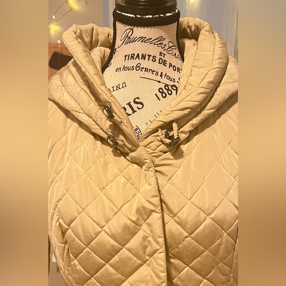 🌟Absolutely beautiful Victorian coat ! Made in Italy 😍NWT - Picture 4 of 15